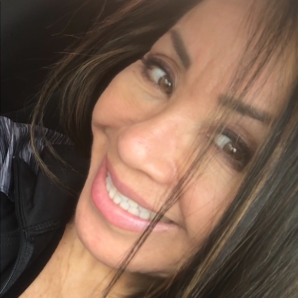 Meet your Posher, Patricia - Picture 1 of 1